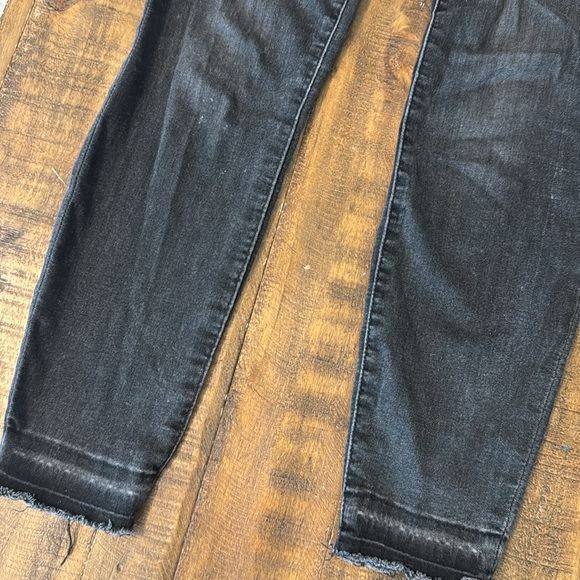 GAP Skinny Jeans Set of 3 - White, Blue and Black - Picture 8 of 13